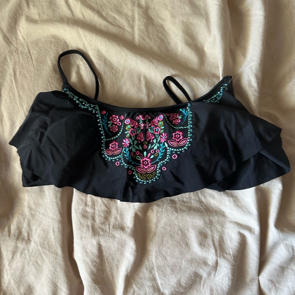 Hobie Black and Pink Embellished Flutter Bikini Top
